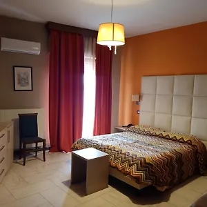 L'approdo 3*, Brindisi Italien