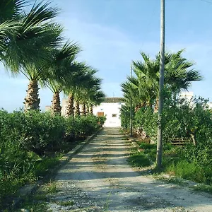 casale-stagnone.sicilyhotelsitaly.net/